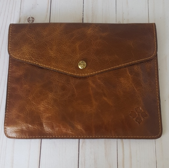 Patricia Nash Midi Portfolio Cognac 8x10 - fits iPad mini - Picture 1 of 5